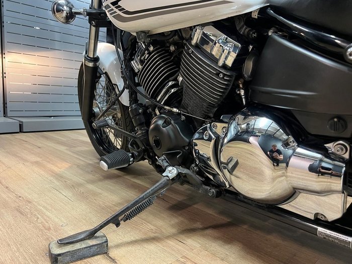 2016 Yamaha XVS650 V-STAR CUSTOM White