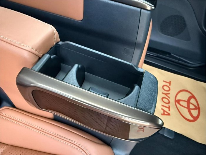 2024 Toyota Vellfire Hybrid Z Premier