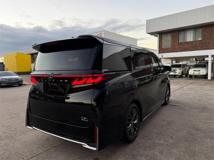 2024 Toyota Vellfire Hybrid Z Premier