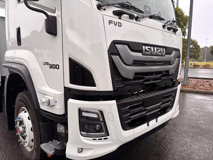 2025 Isuzu F Series FVD 170-300 AT R60