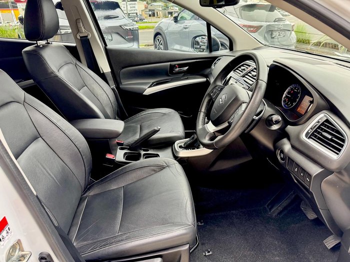 2016 Suzuki S-Cross Turbo Prestige JY Cool White