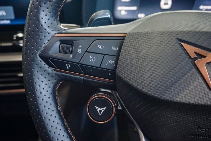 2025 CUPRA Formentor VZx