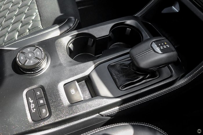 2026 Ford Everest Platinum