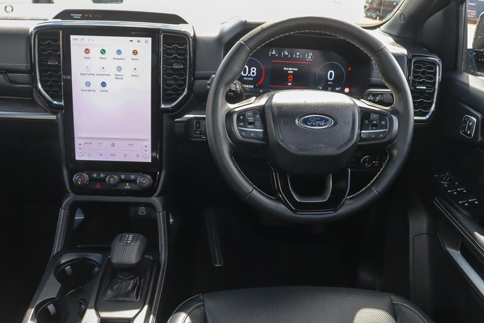 2026 Ford Everest Platinum