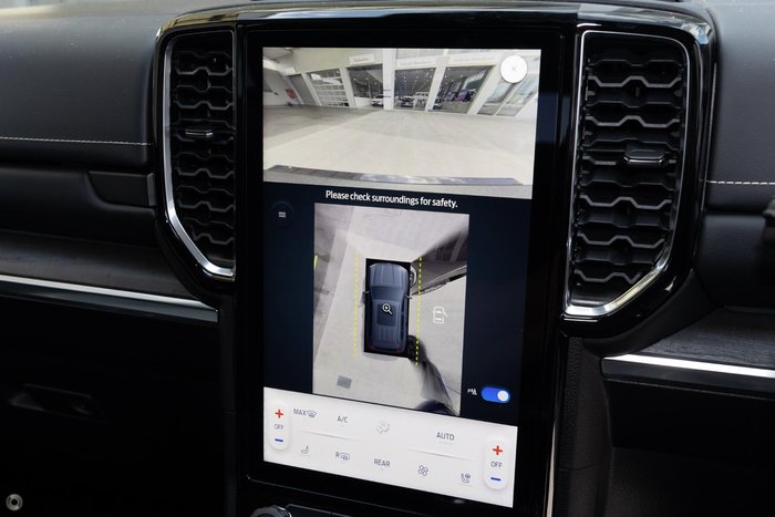 2026 Ford Everest Platinum