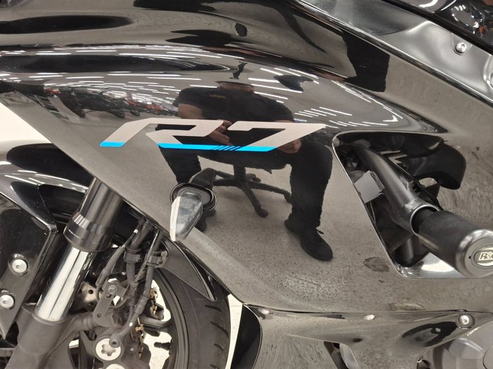 2021 YAMAHA YZF-R7LA Black