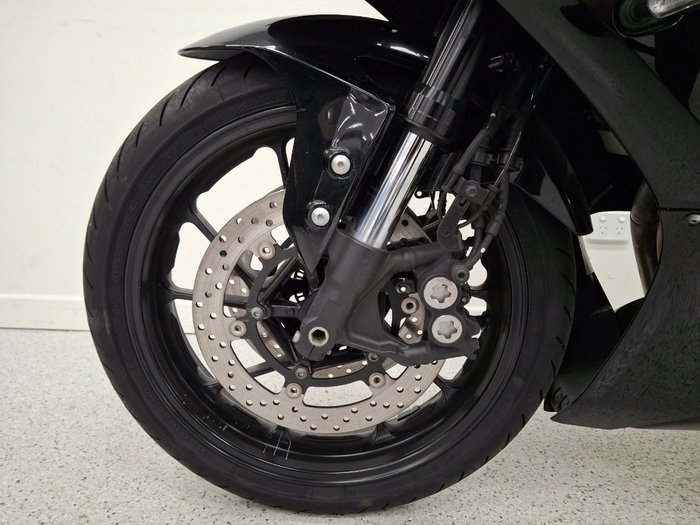 2021 YAMAHA YZF-R7LA Black