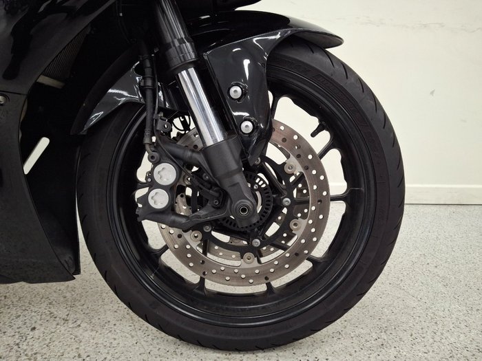 2021 YAMAHA YZF-R7LA Black