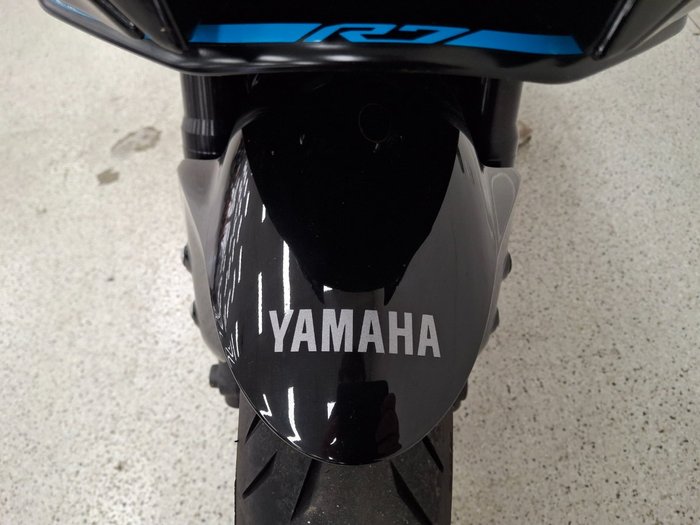 2021 YAMAHA YZF-R7LA Black