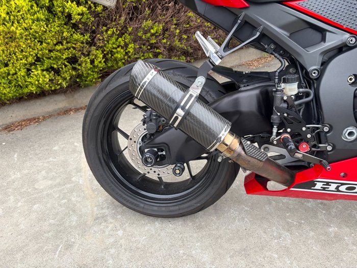 2017 Honda CBR1000RR (FIREBLADE) ABS Red