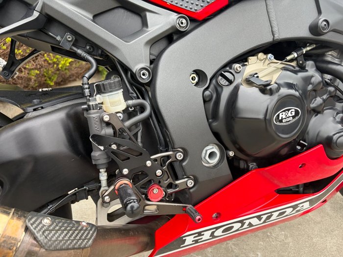 2017 Honda CBR1000RR (FIREBLADE) ABS Red