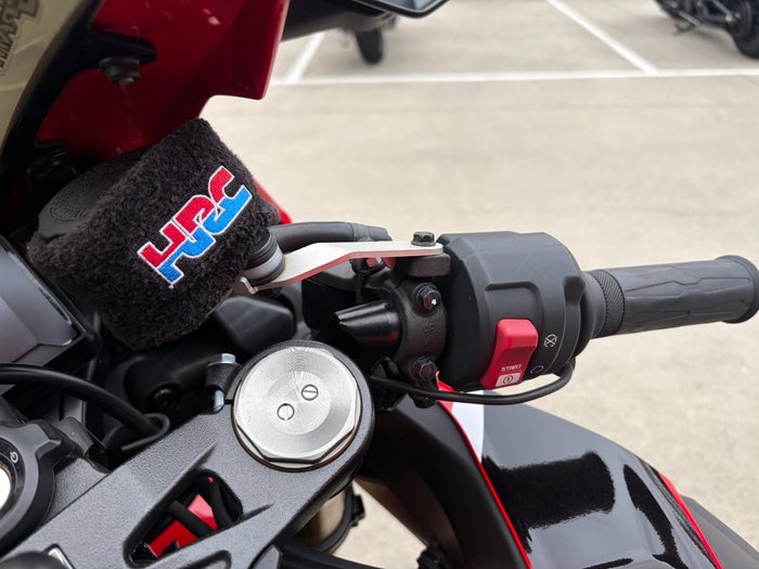 2017 Honda CBR1000RR (FIREBLADE) ABS Red