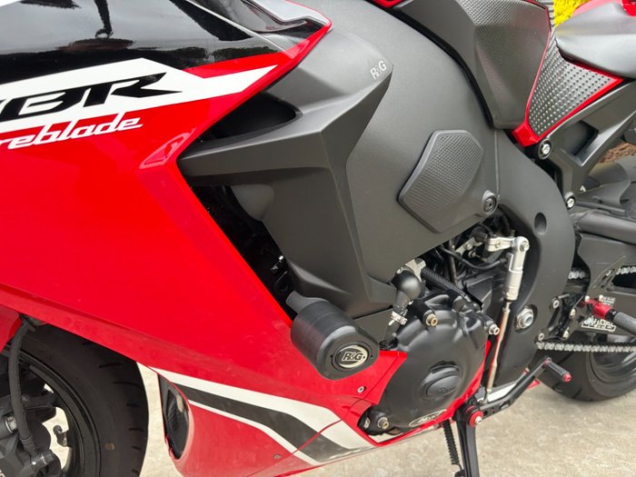 2017 Honda CBR1000RR (FIREBLADE) ABS Red