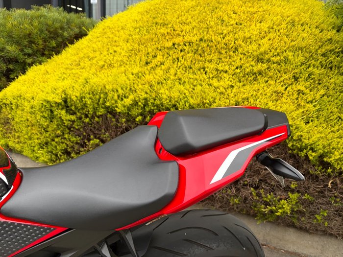 2017 Honda CBR1000RR (FIREBLADE) ABS Red