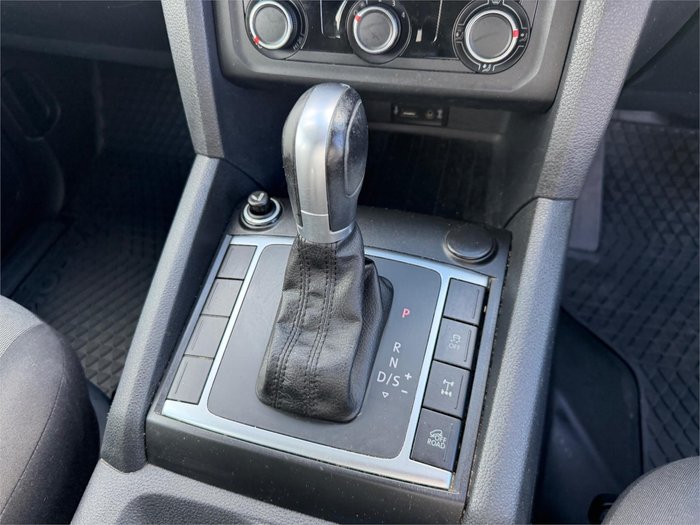 2017 VOLKSWAGEN AMAROK TDI420 CORE EDITION (4x4) 2H MY17 SILVER OR CHROME