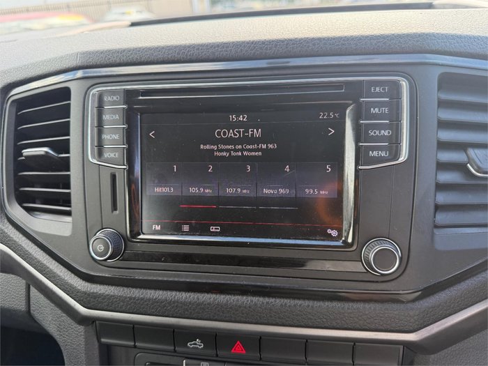 2017 VOLKSWAGEN AMAROK TDI420 CORE EDITION (4x4) 2H MY17 SILVER OR CHROME