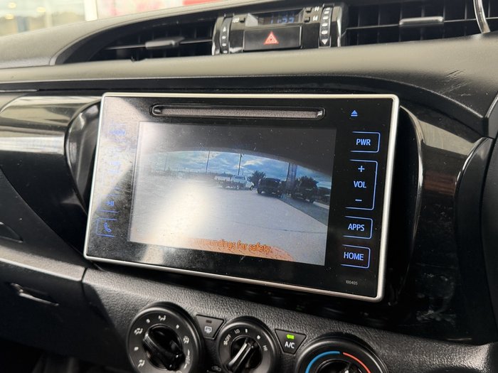 2018 Toyota Hilux SR