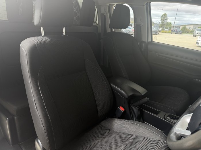 2018 Toyota Hilux SR