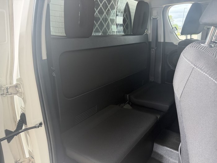 2018 Toyota Hilux SR