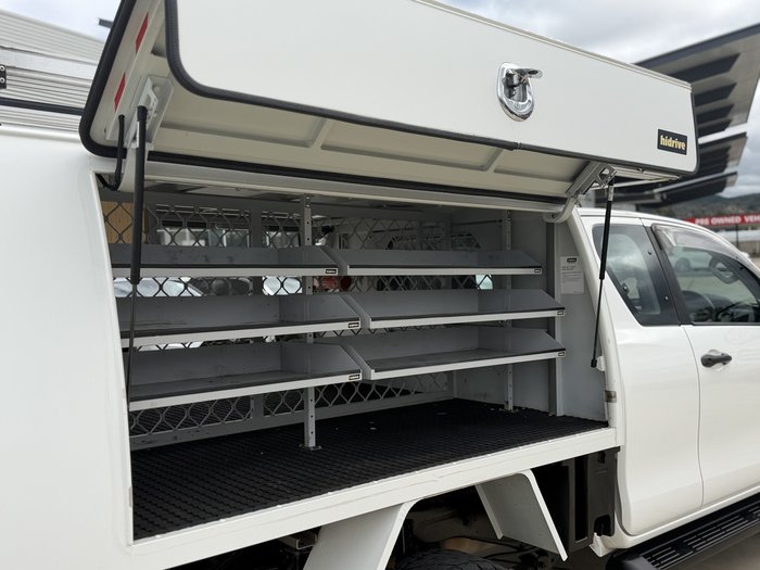 2018 Toyota Hilux SR