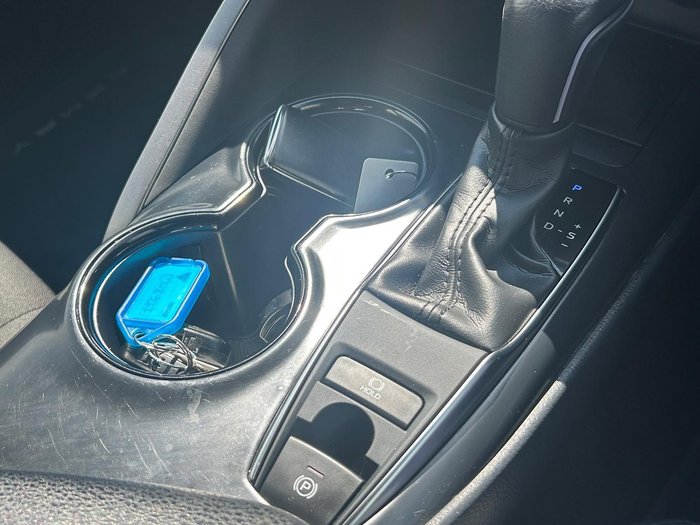 2020 Toyota Camry Ascent Sport