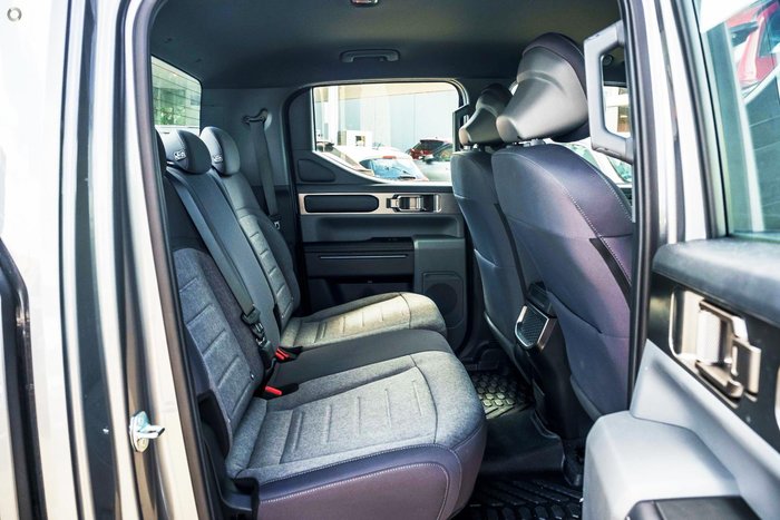 2025 Kia Tasman S
