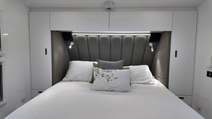 2026 Lotus Caravans Trooper Platinum 22'