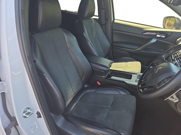 2023 Mitsubishi Eclipse Cross LS Black Edition