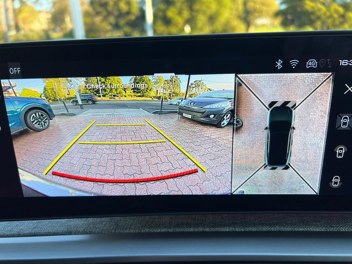 2025 Peugeot 3008 GT Premium Hybrid