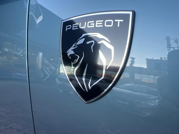 2025 Peugeot 3008 GT Premium Hybrid