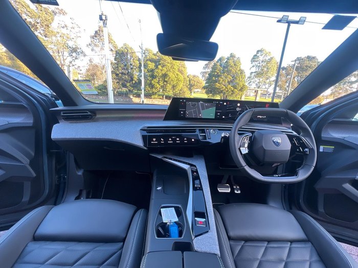 2025 Peugeot 3008 GT Premium Hybrid