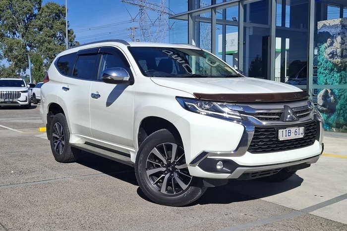 2017 Mitsubishi Pajero Sport GLX