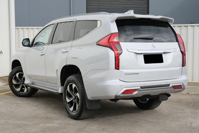 2017 Mitsubishi Pajero Sport GLX