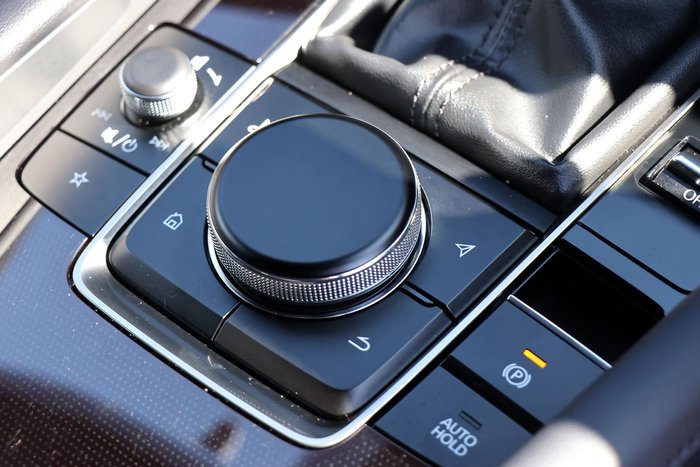 2025 Mazda 3 G20 Touring