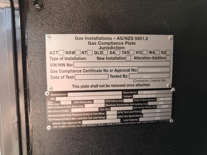 2025 New Age Caravans Road Owl 21'