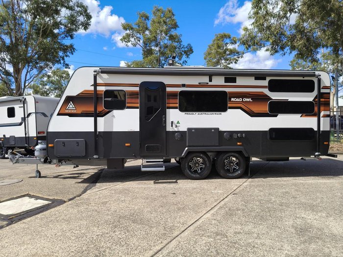 2025 New Age Caravans Road Owl 21'