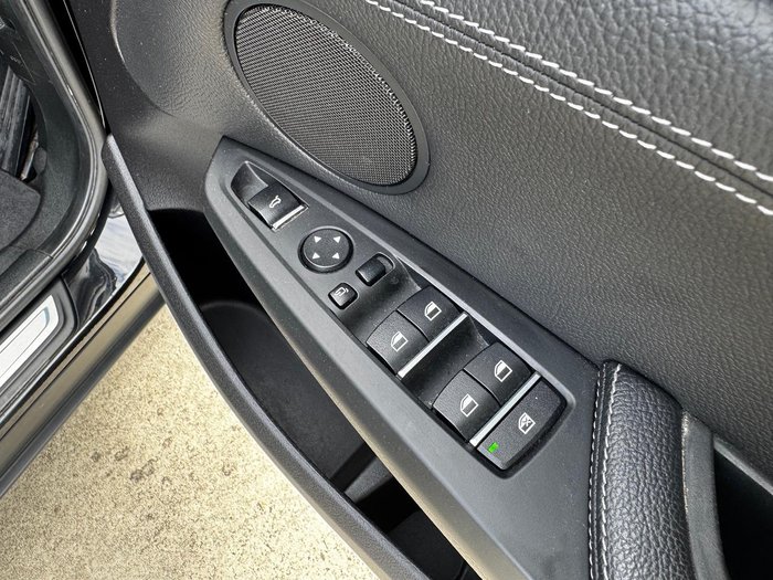 2017 BMW X3 xDrive30d F25 LCI 4X4 Constant Black Sapphire