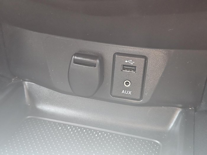 2017 Nissan X-TRAIL ST