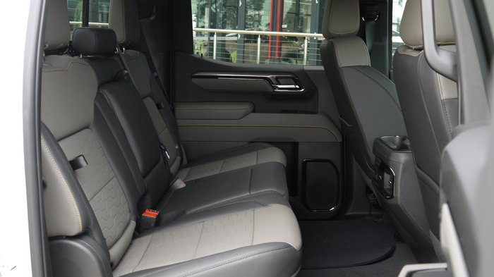 2025 Chevrolet Silverado 1500 ZR2 W/Tech Pack