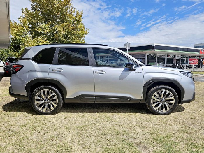 2025 Subaru Forester Hybrid Touring S6 MY26 AWD Ice Silver