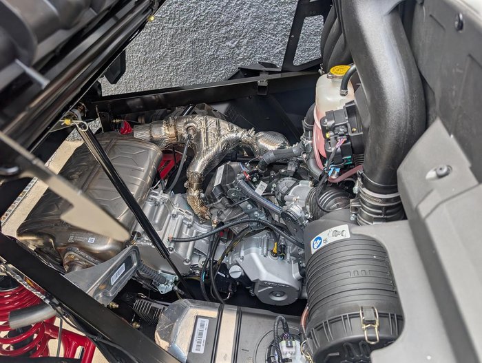 2025 Can-Am Defender HD10 XMR Defender Red