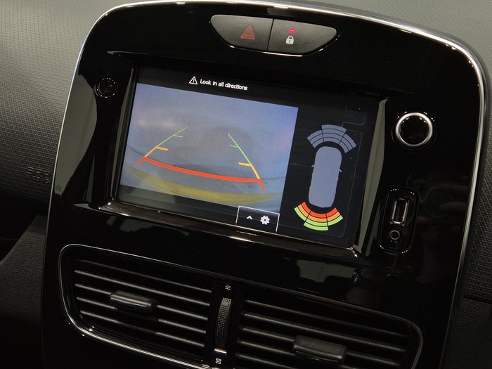 2018 Renault Clio R.S. 200 Sport IV B98 Phase 2 Liquid Yellow