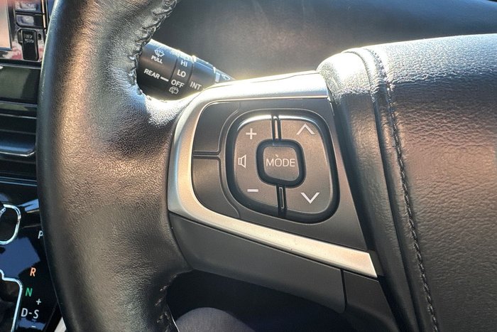 2019 Toyota Tarago ULTIMA GSR50R Glacier White