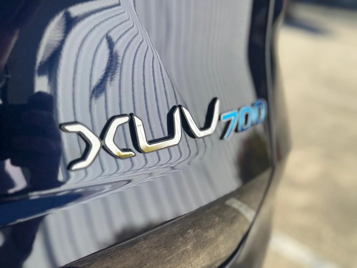 2025 Mahindra XUV700 AX7L