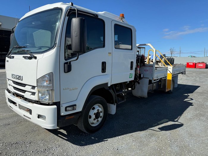 2017 Isuzu F Series