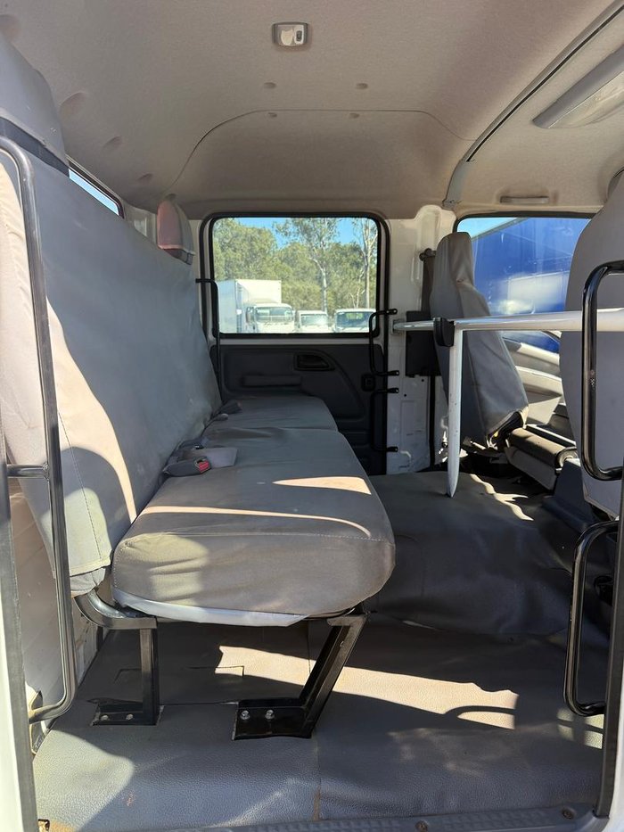 2017 Isuzu F Series FRR110-260