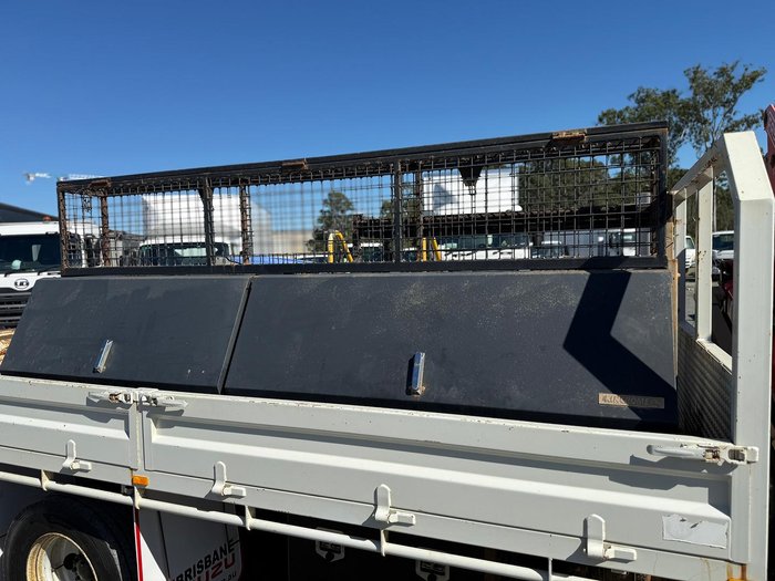 2017 Isuzu F Series FRR110-260