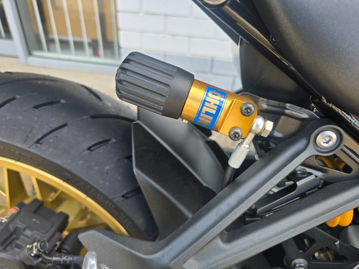 2025 Kawasaki Z900RS SE Black