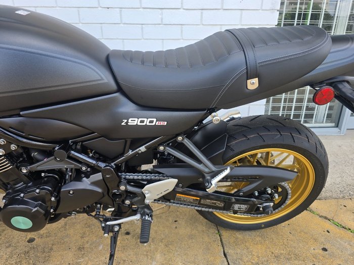 2025 Kawasaki Z900RS SE Black