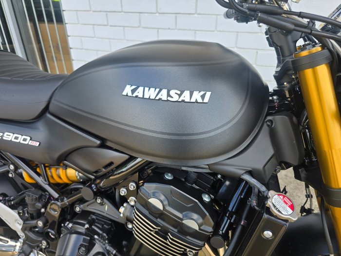 2025 Kawasaki Z900RS SE Black